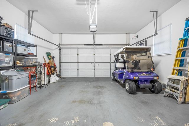 6818 NW 105TH AVENUE, Alachua, FL 32615