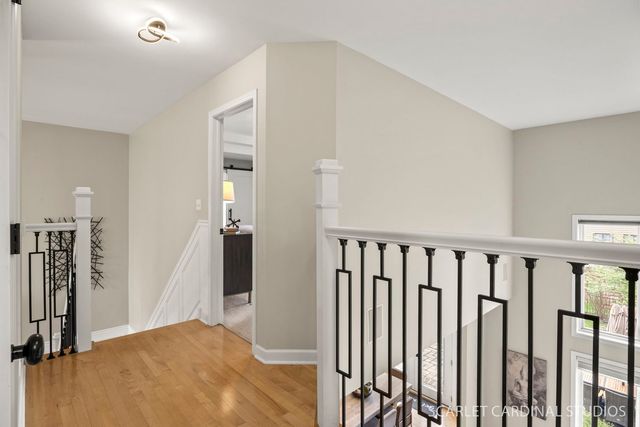 2412 Comstock Court, Naperville, IL 60564