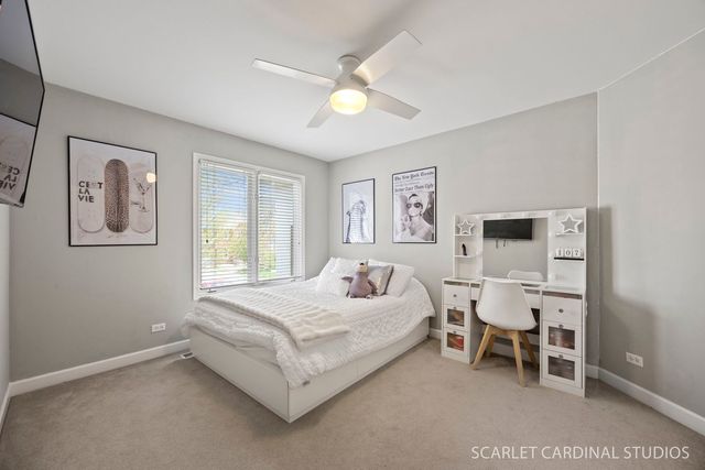 2412 Comstock Court, Naperville, IL 60564