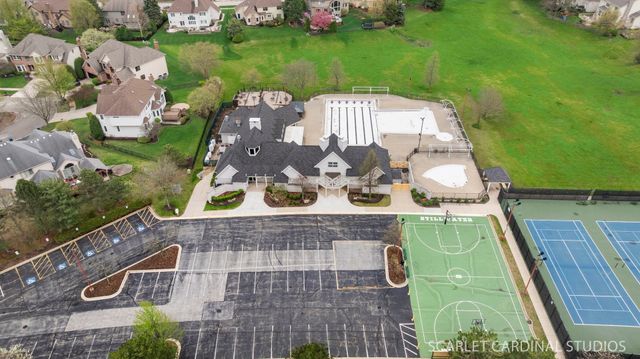 2412 Comstock Court, Naperville, IL 60564