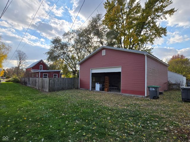 336 E 9th Street, Rushville, IN 46173