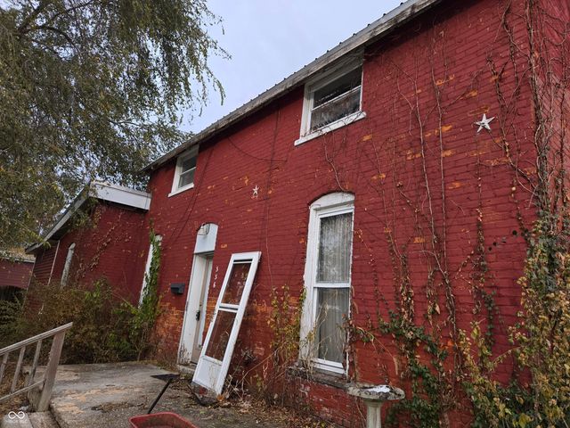 336 E 9th Street, Rushville, IN 46173
