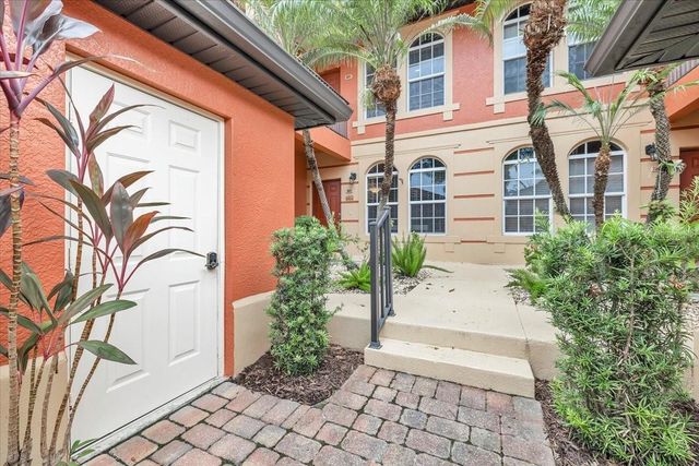 3500 MONDOVI COURT 811, Punta Gorda, FL 33950