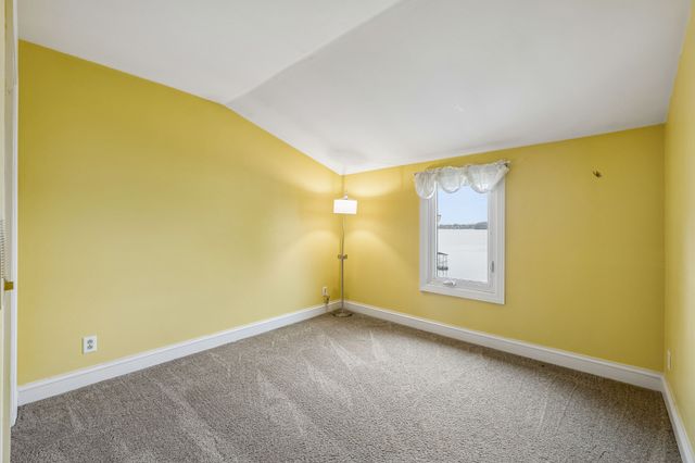 3211 Lakeshore Dr, Old Hickory, TN 37138