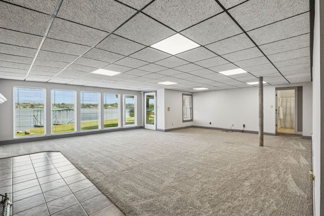 3211 Lakeshore Dr, Old Hickory, TN 37138