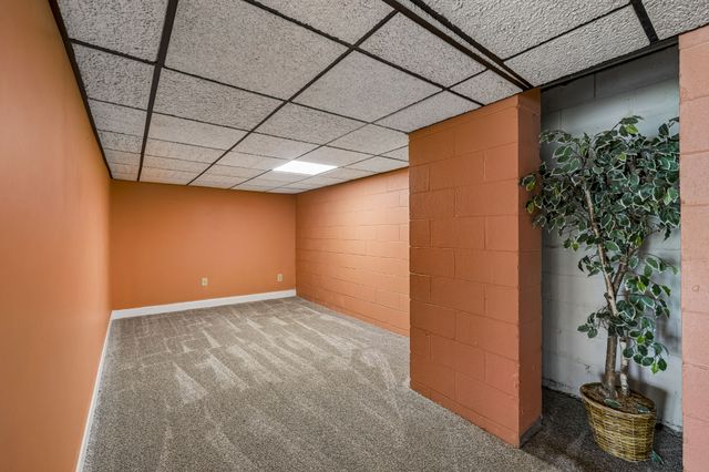 3211 Lakeshore Dr, Old Hickory, TN 37138