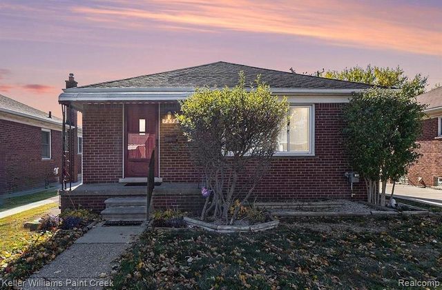 7258 Helen, Center Line, MI 48015