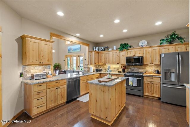 50 Bellflower CT, Blanchard, ID 83804