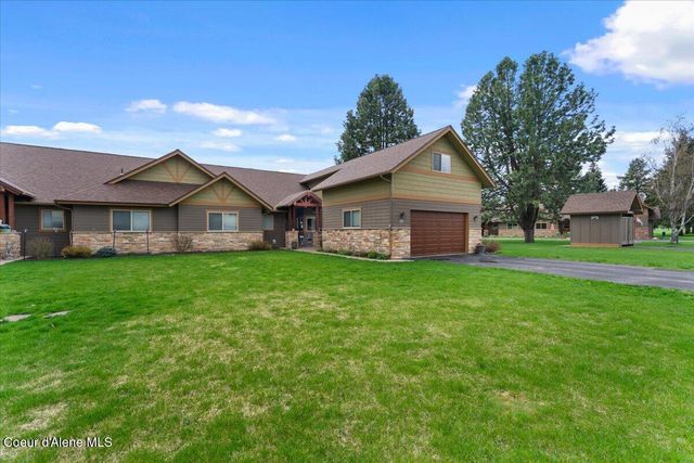 50 Bellflower CT, Blanchard, ID 83804