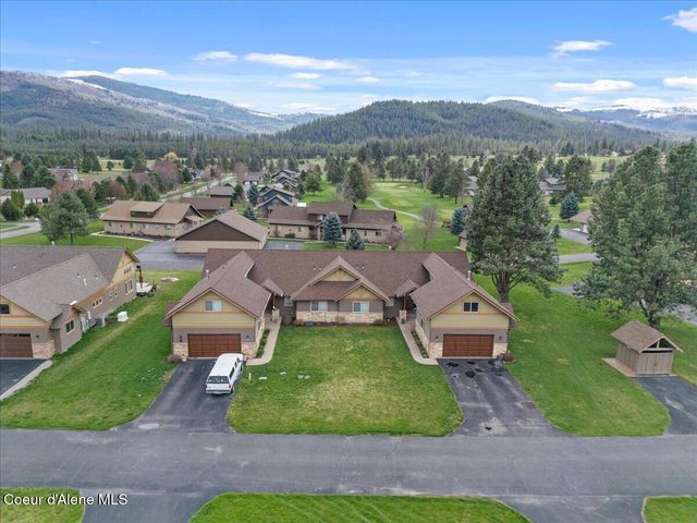 50 Bellflower CT, Blanchard, ID 83804