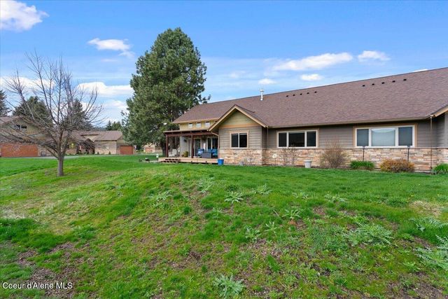 50 Bellflower CT, Blanchard, ID 83804