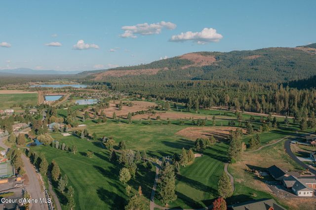 50 Bellflower CT, Blanchard, ID 83804
