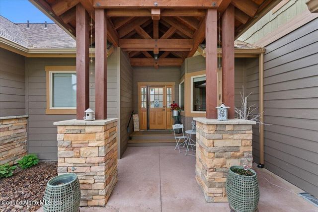50 Bellflower CT, Blanchard, ID 83804