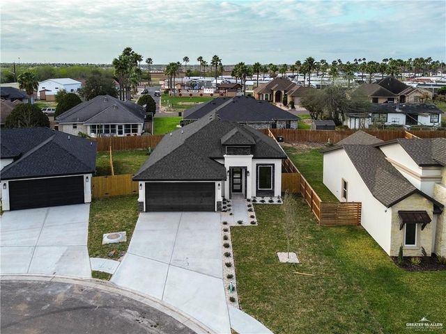 1002 La Laguna Road, Mission, TX 78572