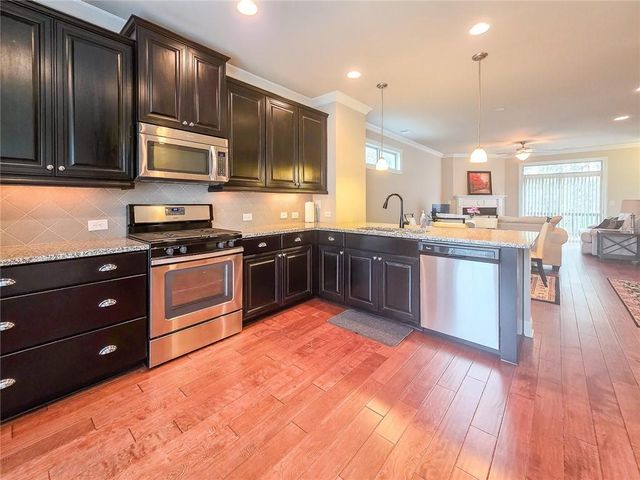 7910 Willoughby Court, Alpharetta, GA 30005