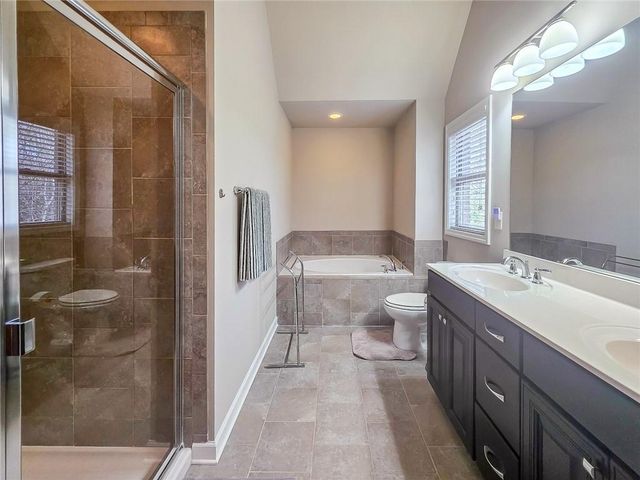 7910 Willoughby Court, Alpharetta, GA 30005