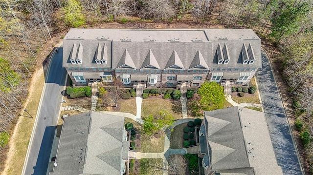7910 Willoughby Court, Alpharetta, GA 30005