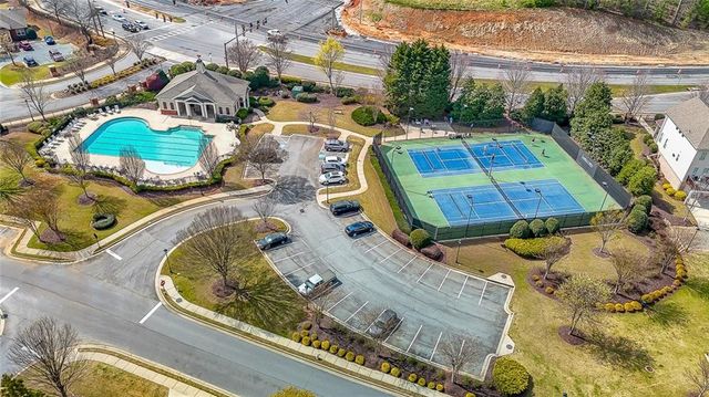 7910 Willoughby Court, Alpharetta, GA 30005