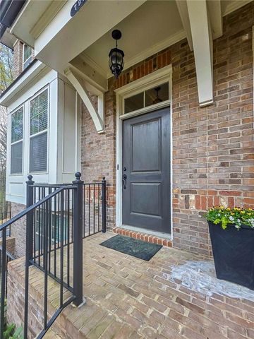 7910 Willoughby Court, Alpharetta, GA 30005