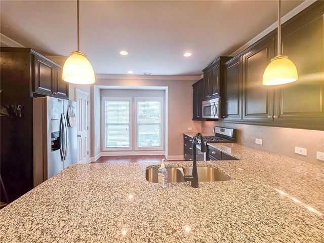 7910 Willoughby Court, Alpharetta, GA 30005