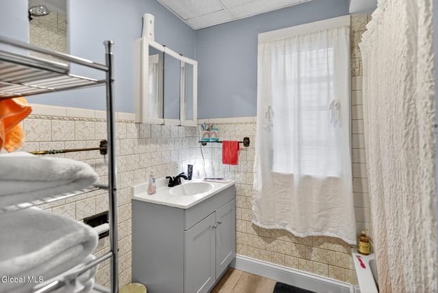 205 Vley Road, Scotia, NY 12302