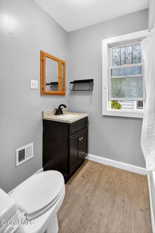 205 Vley Road, Scotia, NY 12302