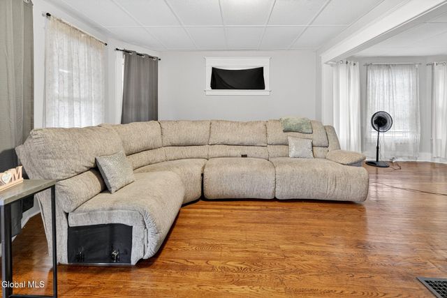 205 Vley Road, Scotia, NY 12302