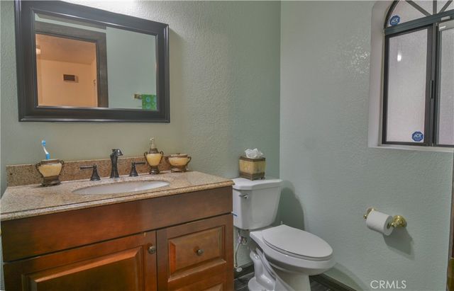 27494 White Fir, Lake Arrowhead, CA 92352