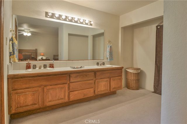 27494 White Fir, Lake Arrowhead, CA 92352