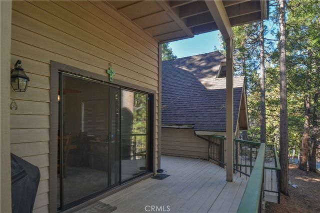 27494 White Fir, Lake Arrowhead, CA 92352