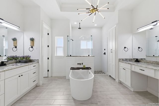 344 Abrego Lake, Floresville, TX 78114