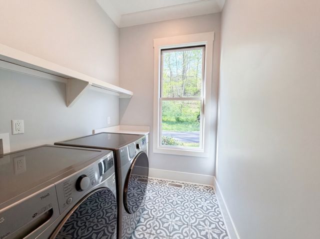 4450 Savage Pointe Dr, Franklin, TN 37064