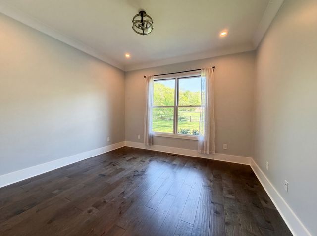 4450 Savage Pointe Dr, Franklin, TN 37064