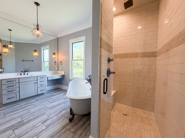 4450 Savage Pointe Dr, Franklin, TN 37064