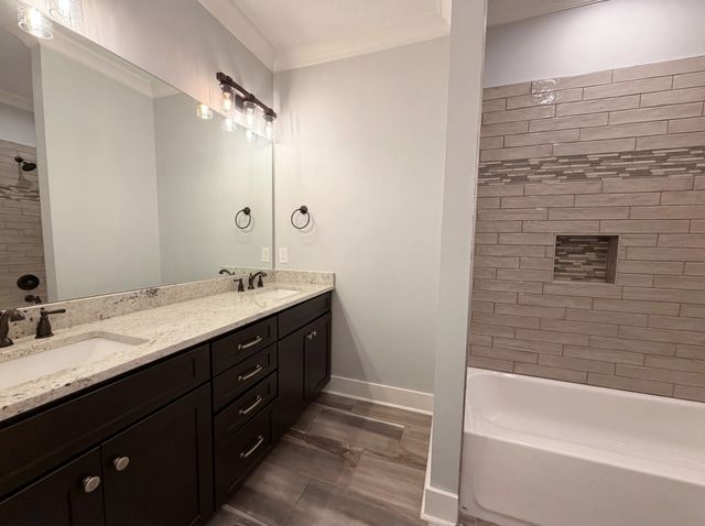 4450 Savage Pointe Dr, Franklin, TN 37064