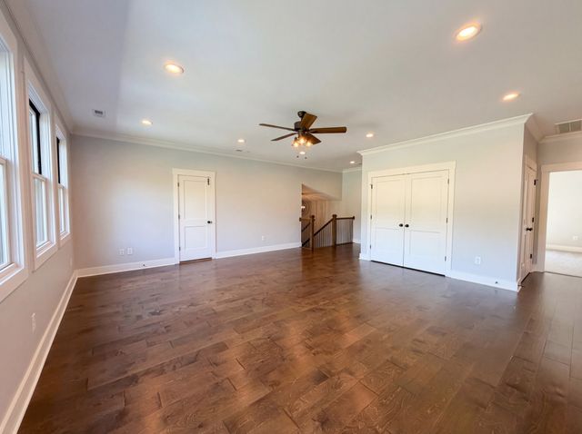 4450 Savage Pointe Dr, Franklin, TN 37064