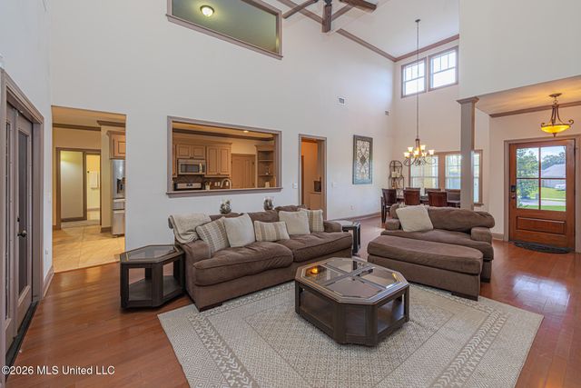 112 Porter Ridge, Canton, MS 39046