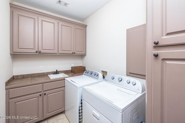 112 Porter Ridge, Canton, MS 39046