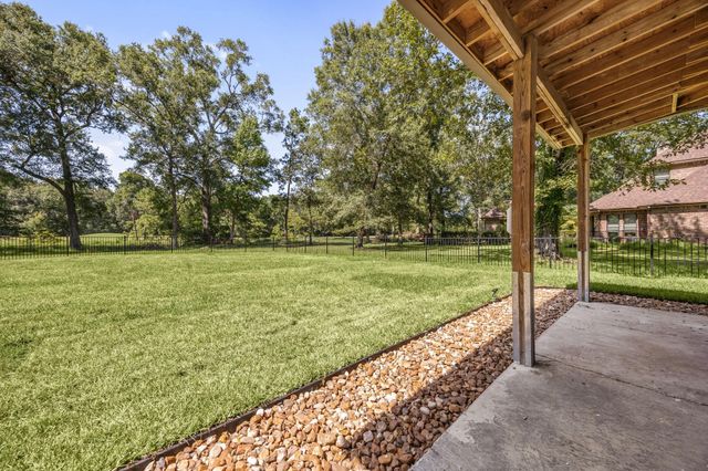 26726 Eagles Landing, Huffman, TX 77336