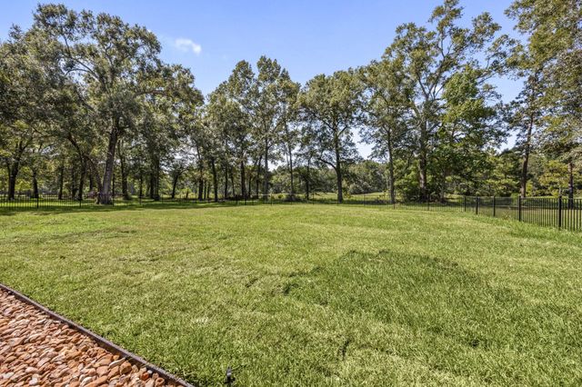 26726 Eagles Landing, Huffman, TX 77336