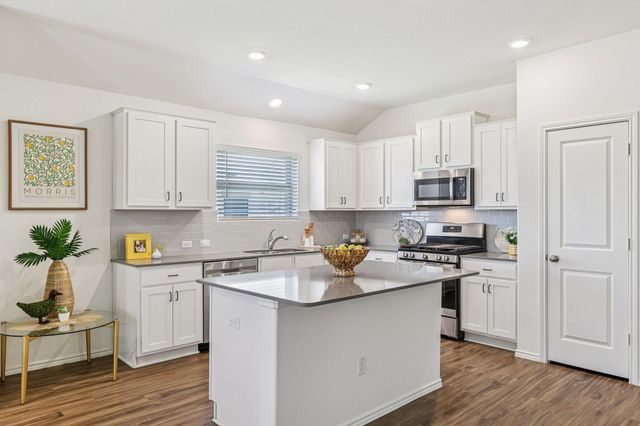 138 George Kimble CV, Bastrop, TX 78602