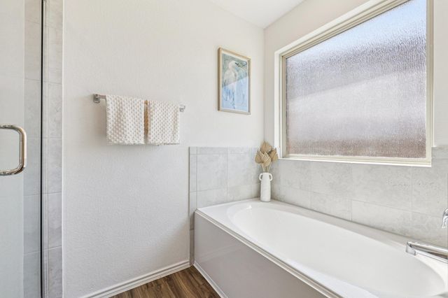 138 George Kimble CV, Bastrop, TX 78602