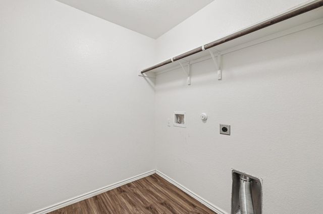 138 George Kimble CV, Bastrop, TX 78602