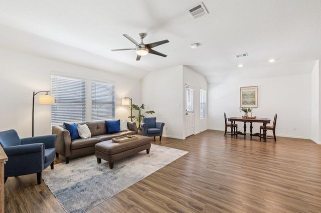 138 George Kimble CV, Bastrop, TX 78602