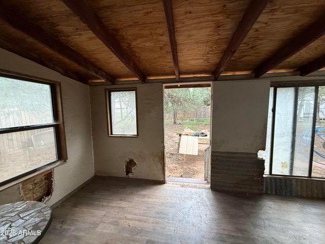 2953 WILDCAT Trail, Overgaard, AZ 85933