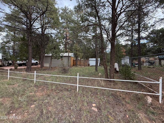 2953 WILDCAT Trail, Overgaard, AZ 85933