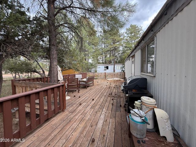 2953 WILDCAT Trail, Overgaard, AZ 85933