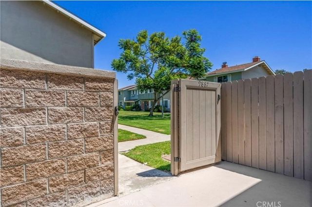 9867 Continental, Huntington Beach, CA 92646