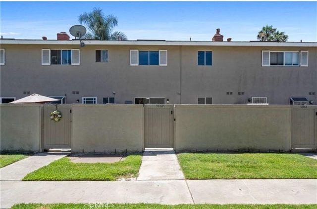 9867 Continental, Huntington Beach, CA 92646