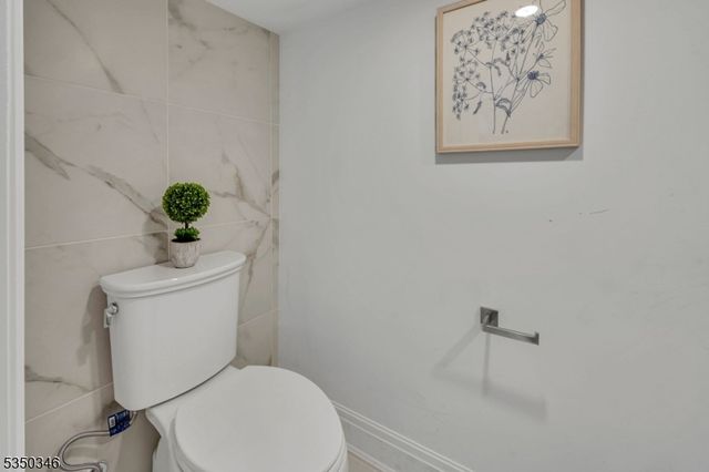 255 Westfield Ave, Clark Twp., NJ 07066